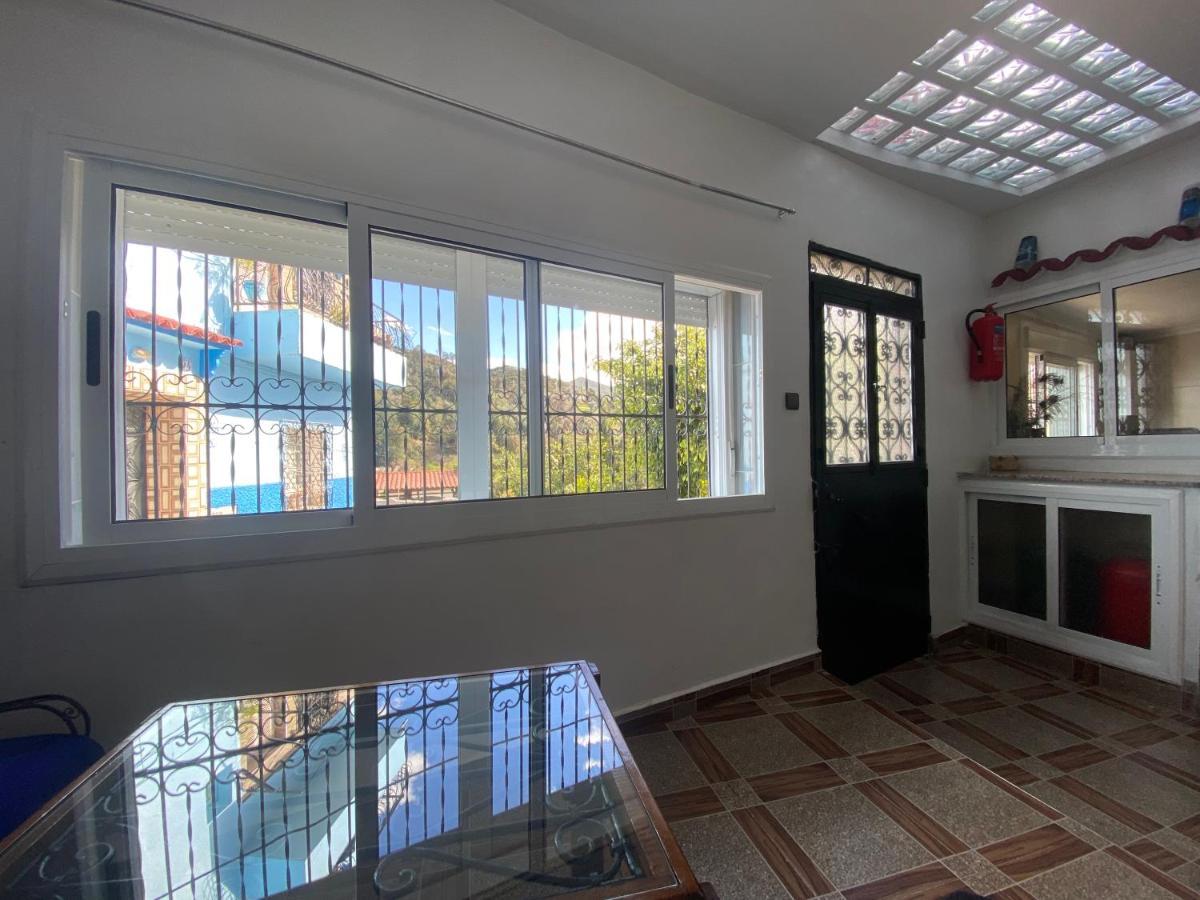 Maison D'Hote Bien Equipe Au Centre De Xauen Exterior foto